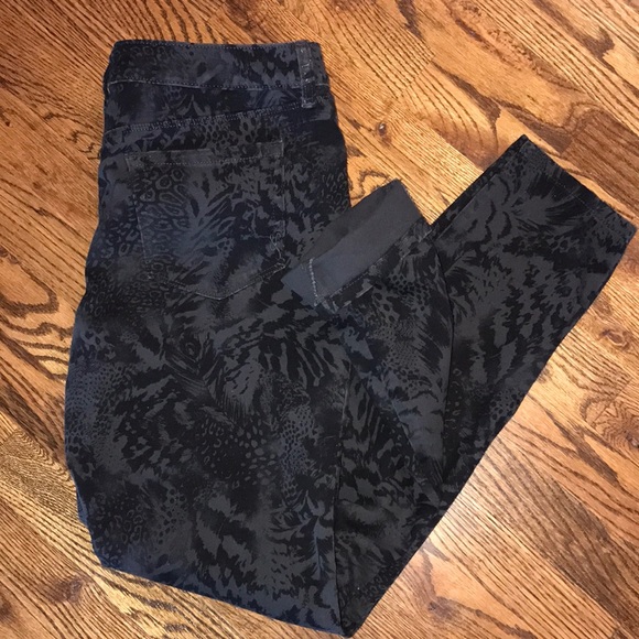 Style & Co. Denim Curvy Tummy Control Skinny Leg Jeans - Picture 2 of 10